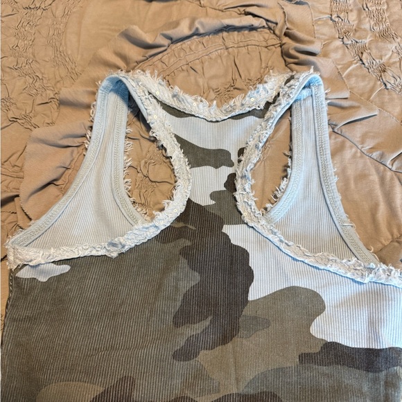 Camouflage Tank Top - Picture 6 of 6